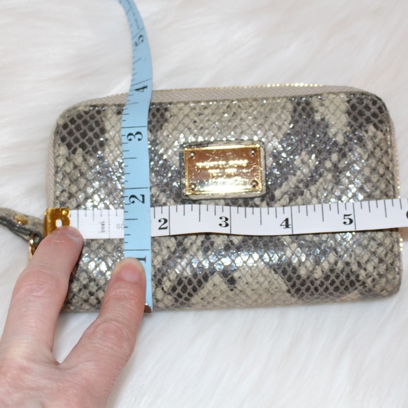 Michael, Michael Kors Essential Zip Wallet or Wristlet Natural Python - Picture 10 of 10